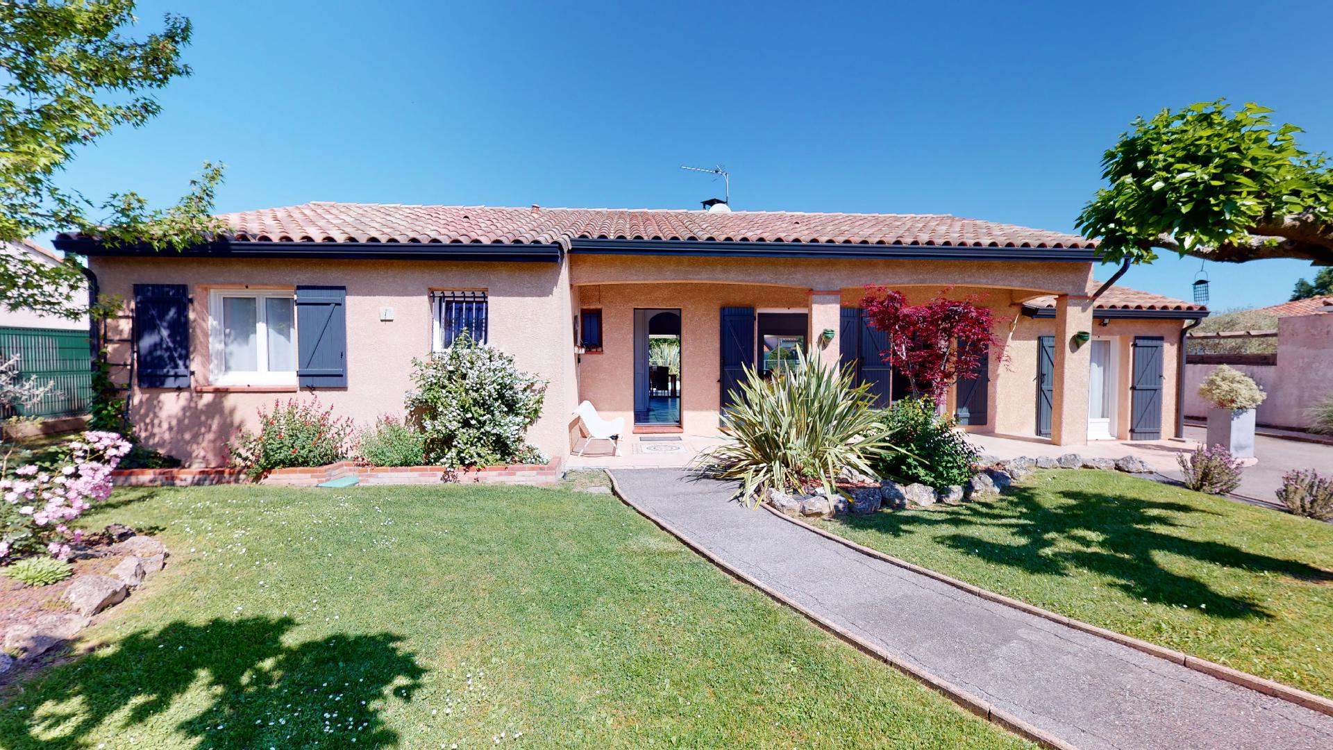 Le-Soleil-de-St-Loup-Cammas-31-urbanhouse360