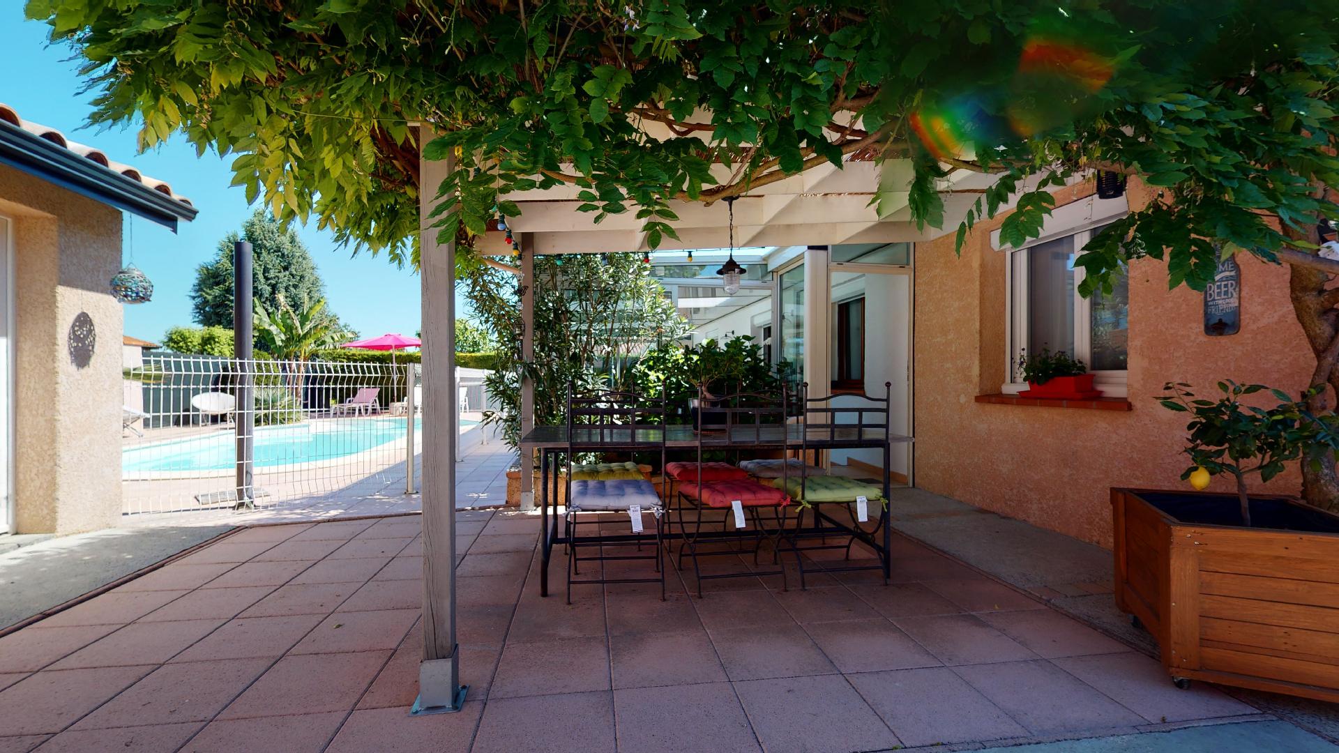 Le-Soleil-de-St-Loup-Cammas-31-urbanhouse360Le-Soleil-de-St-Loup-Cammas-31-urbanhouse360