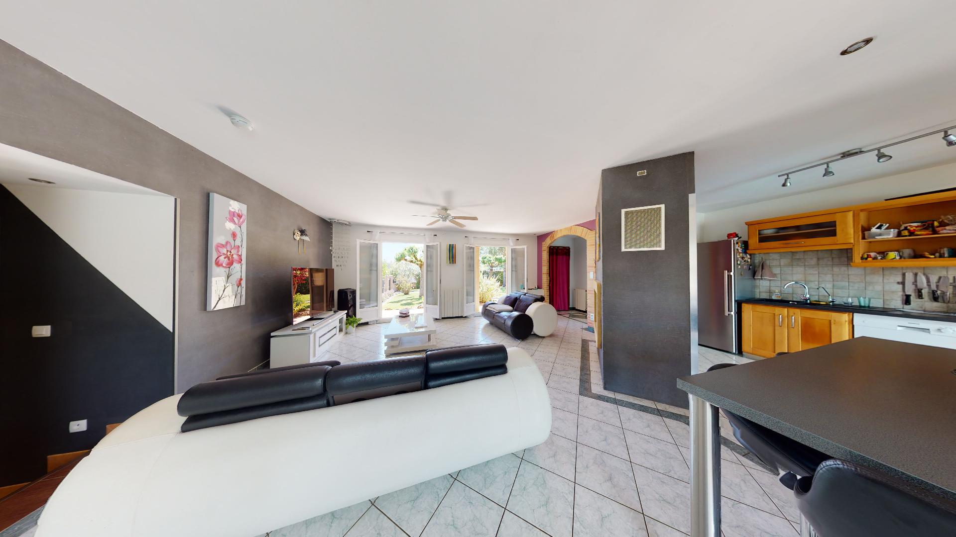 Le-Soleil-de-St-Loup-Cammas-31-urbanhouse360