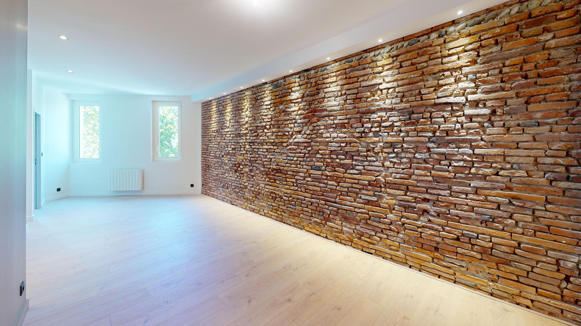 Charme-du-moderne-et-ancien-T3-a-Patte-dOie-Urbanhouse360