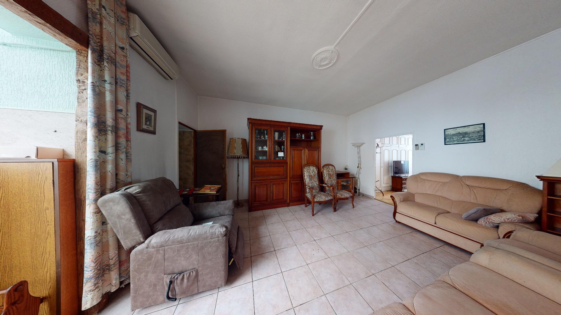 Toulousaine-Fiere-de-le-rester-urbanhouse360