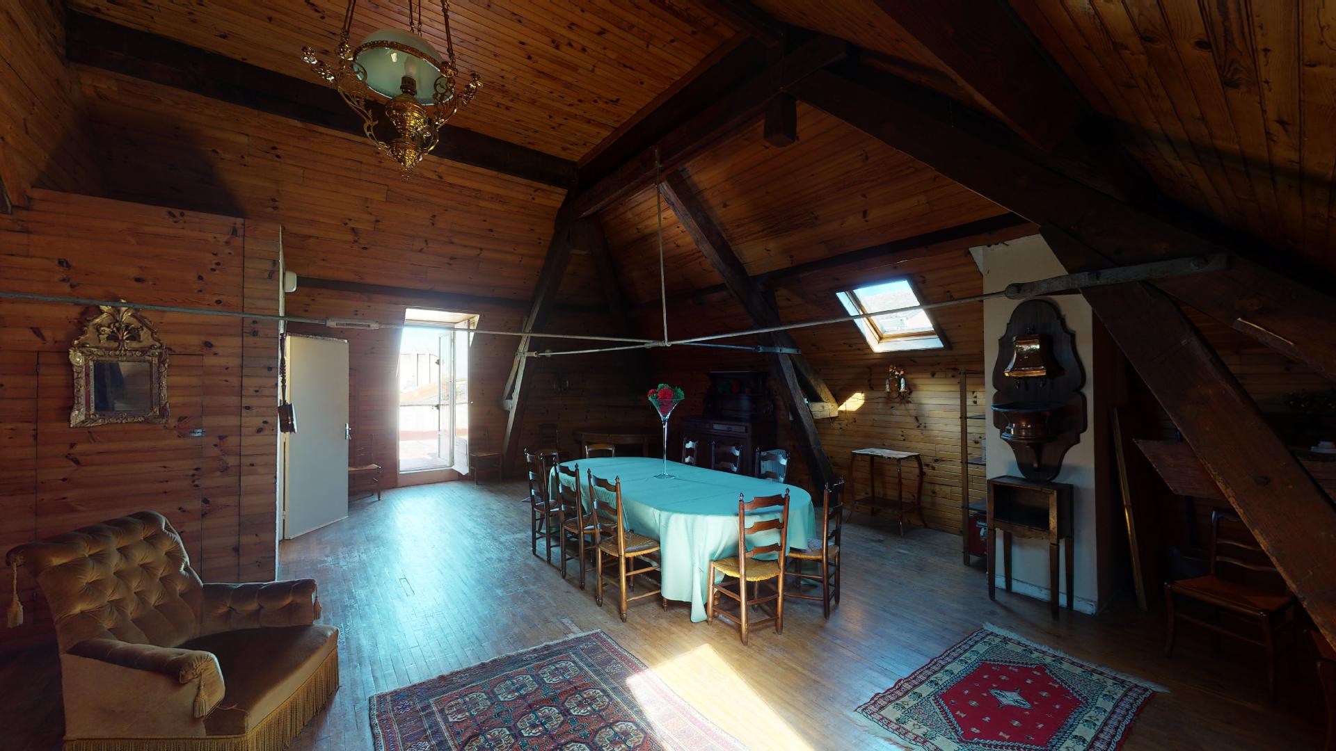 LA-COSTA-PAVADA-URBANHOUSE360