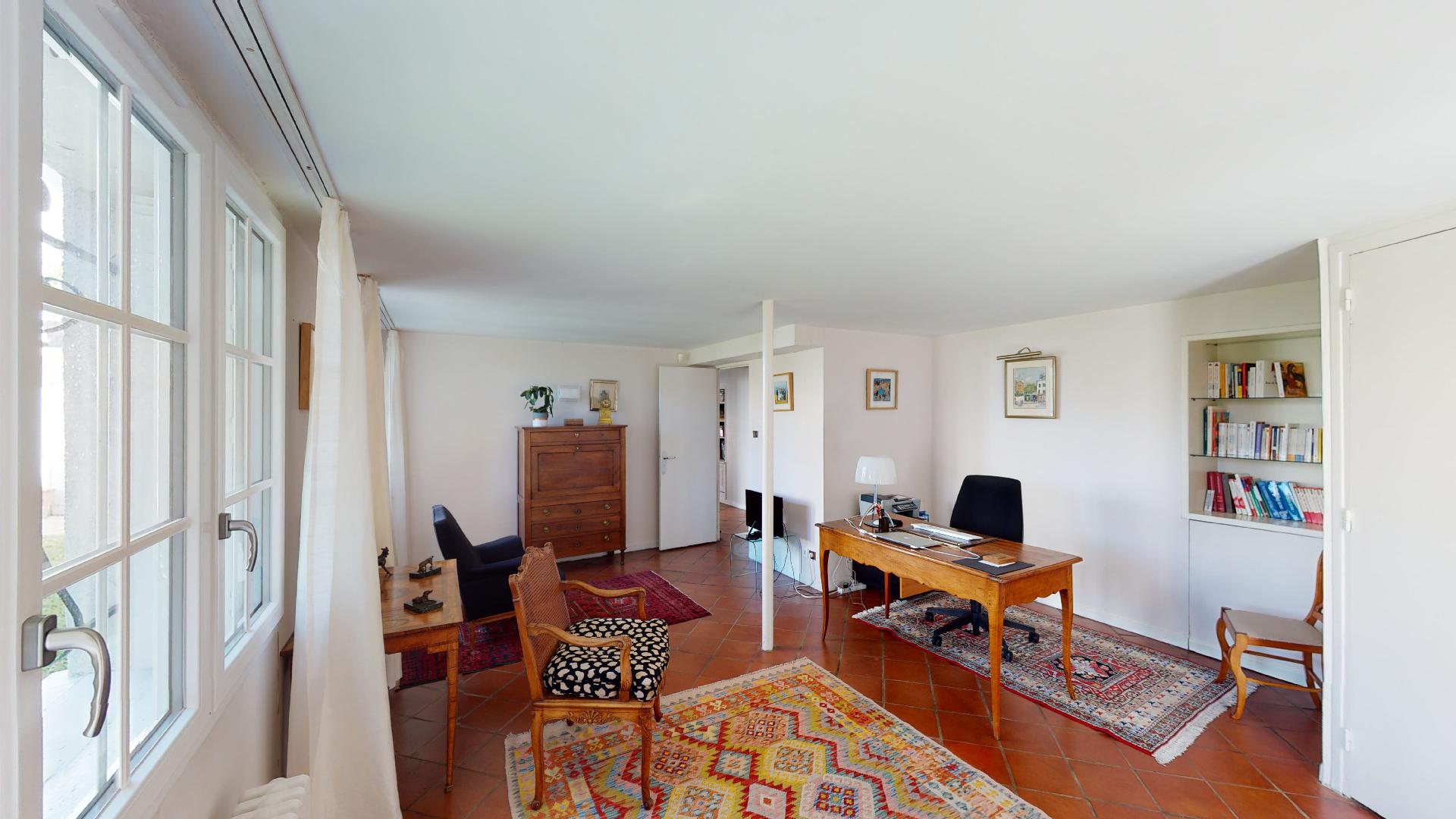 LA-COSTA-PAVADA-URBANHOUSE360