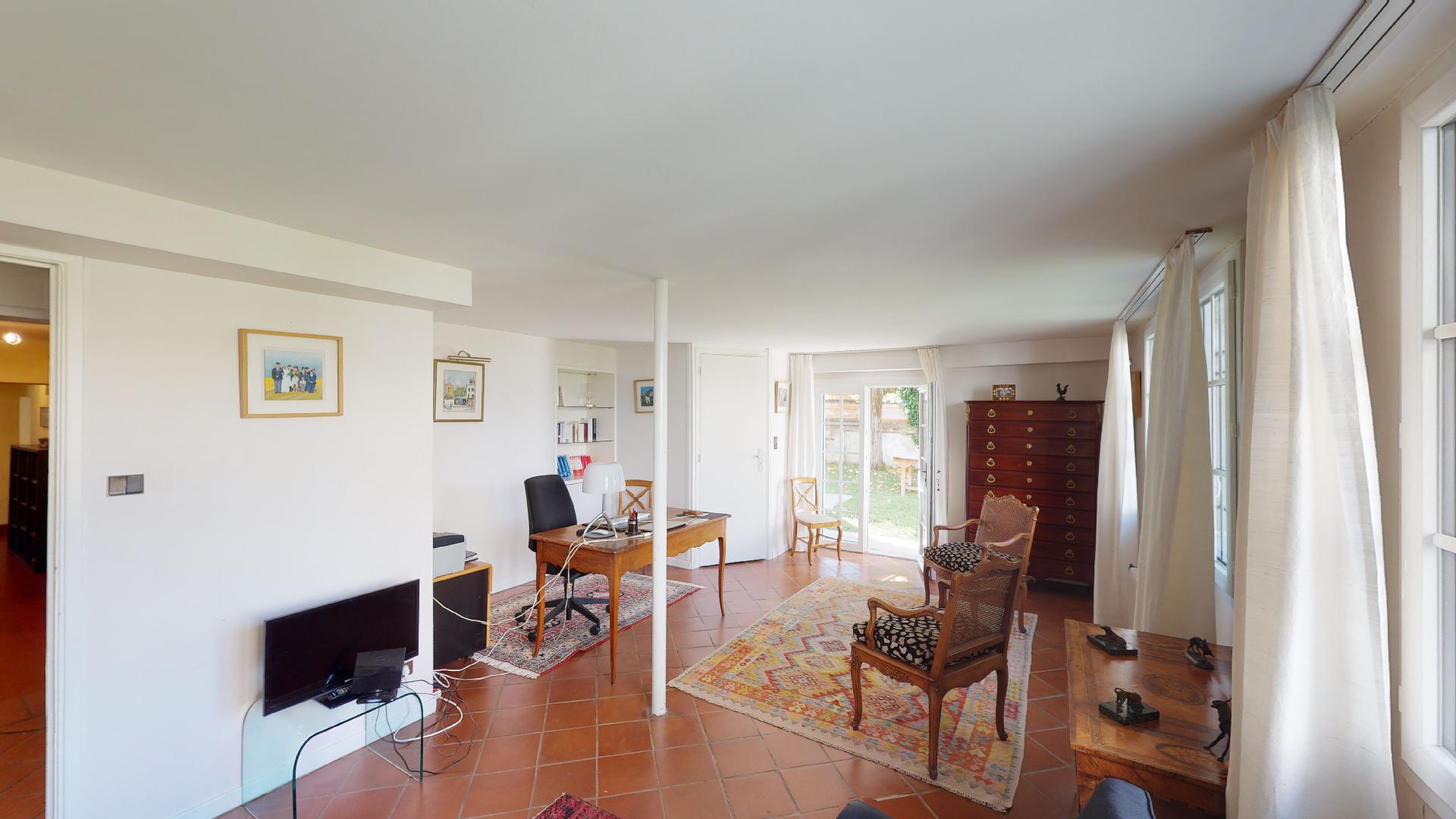 LA-COSTA-PAVADA-URBANHOUSE360