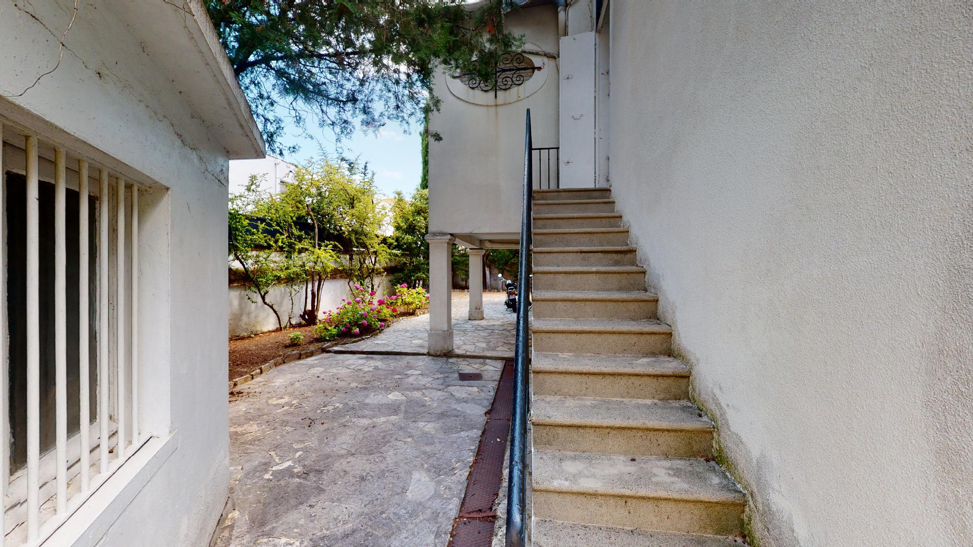 LA-COSTA-PAVADA-URBANHOUSE360