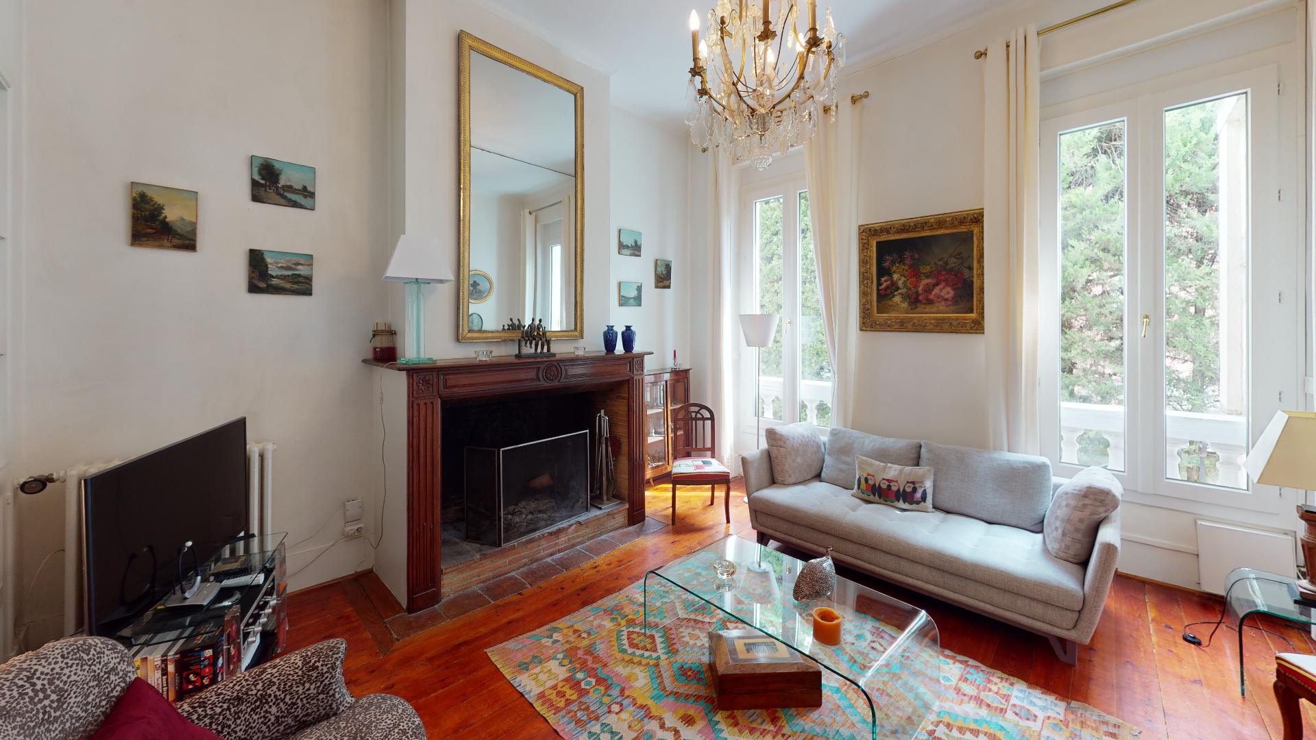 LA-COSTA-PAVADA-UrbanHouse360