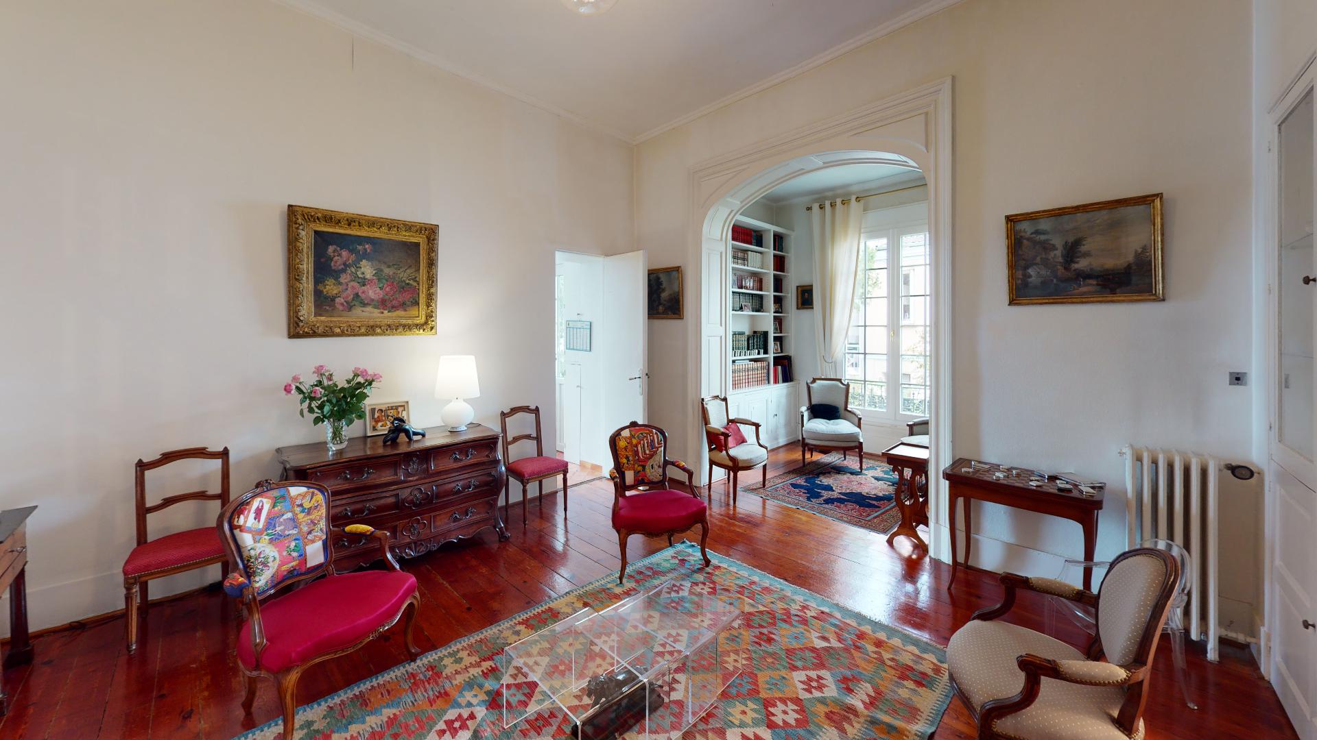 LA-COSTA-PAVADA-UrbanHouse360