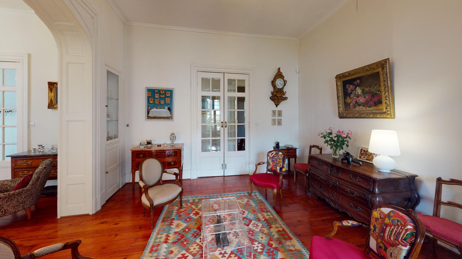 LA-COSTA-PAVADA-UrbanHouse360