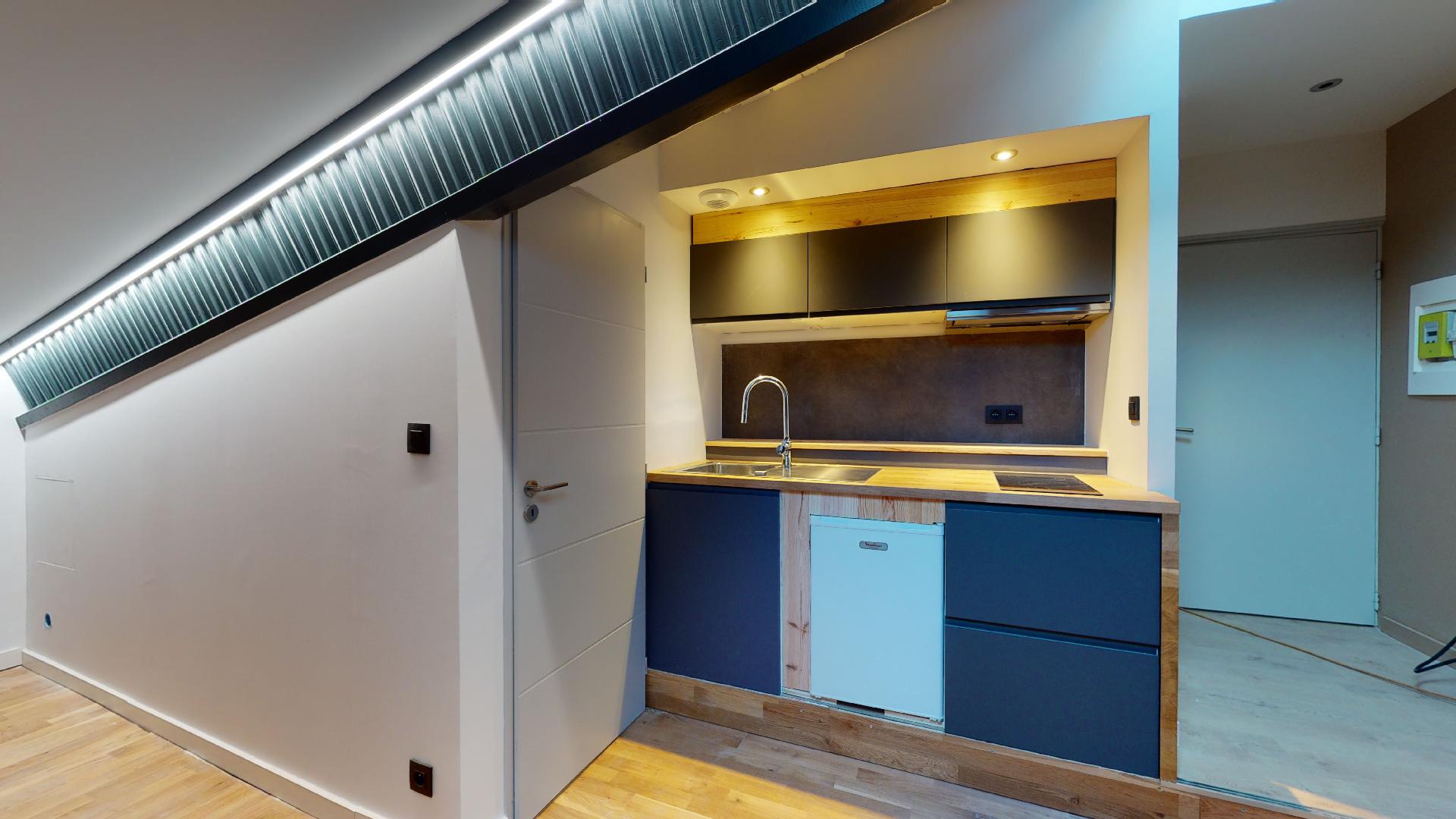 T1-PETIT-LOFT-INDUSTRIEL-Urbanhouse360