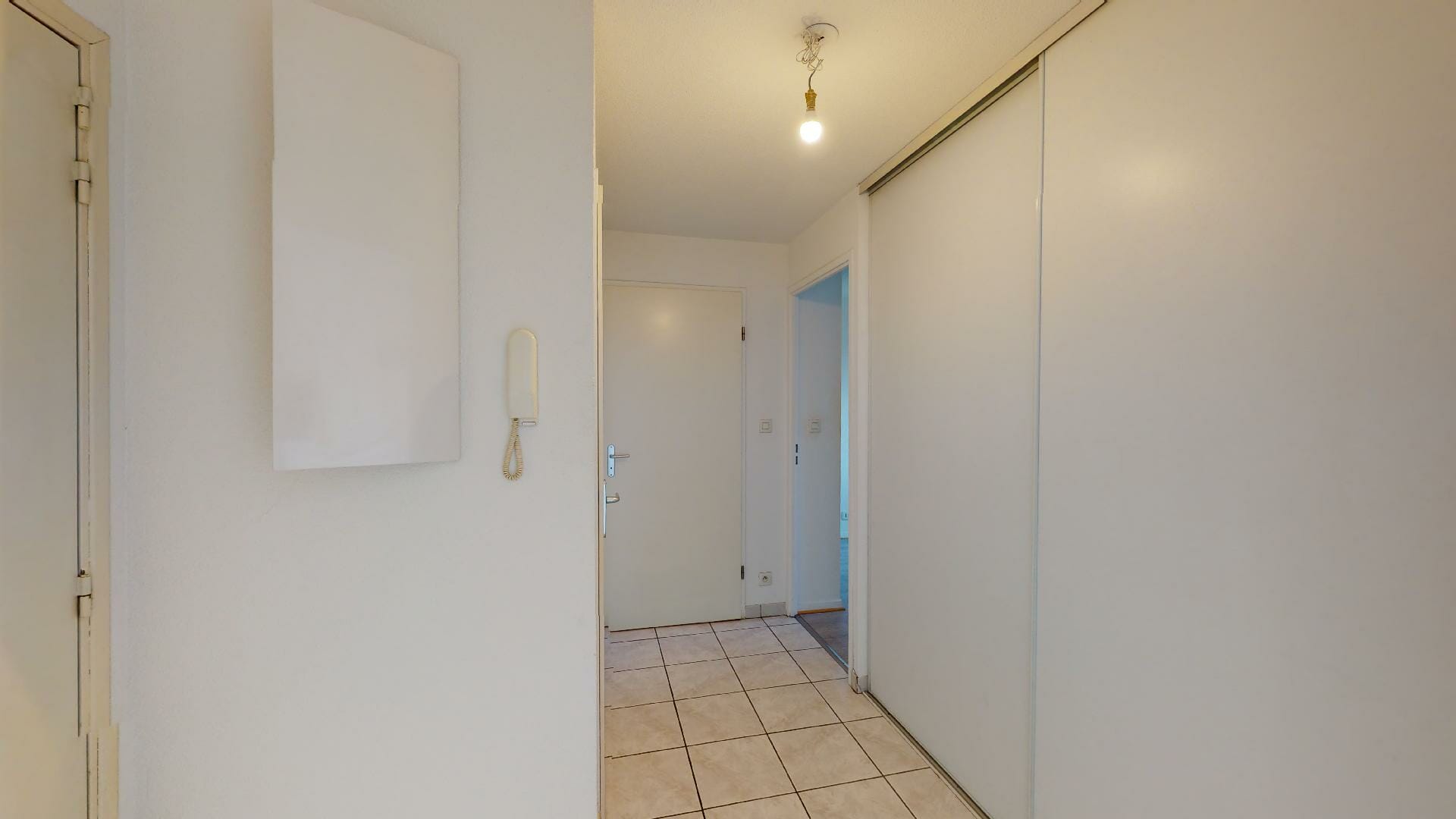 T2-Terrasse-soleil-levant-Urbanhouse360-Toulouse-Sept-Deniers