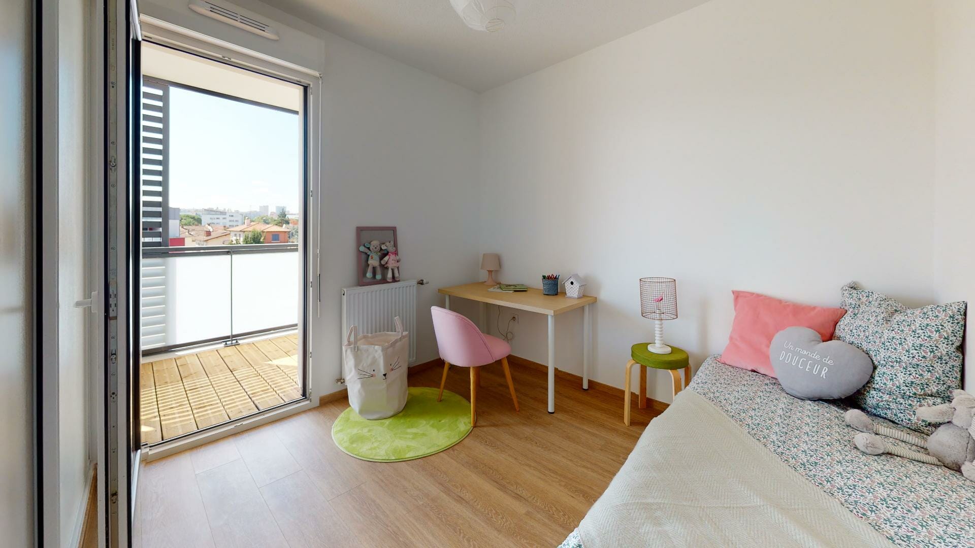 T4-rooftop-de-80m2-Roseraie-Argoulets-Urbanhouse360