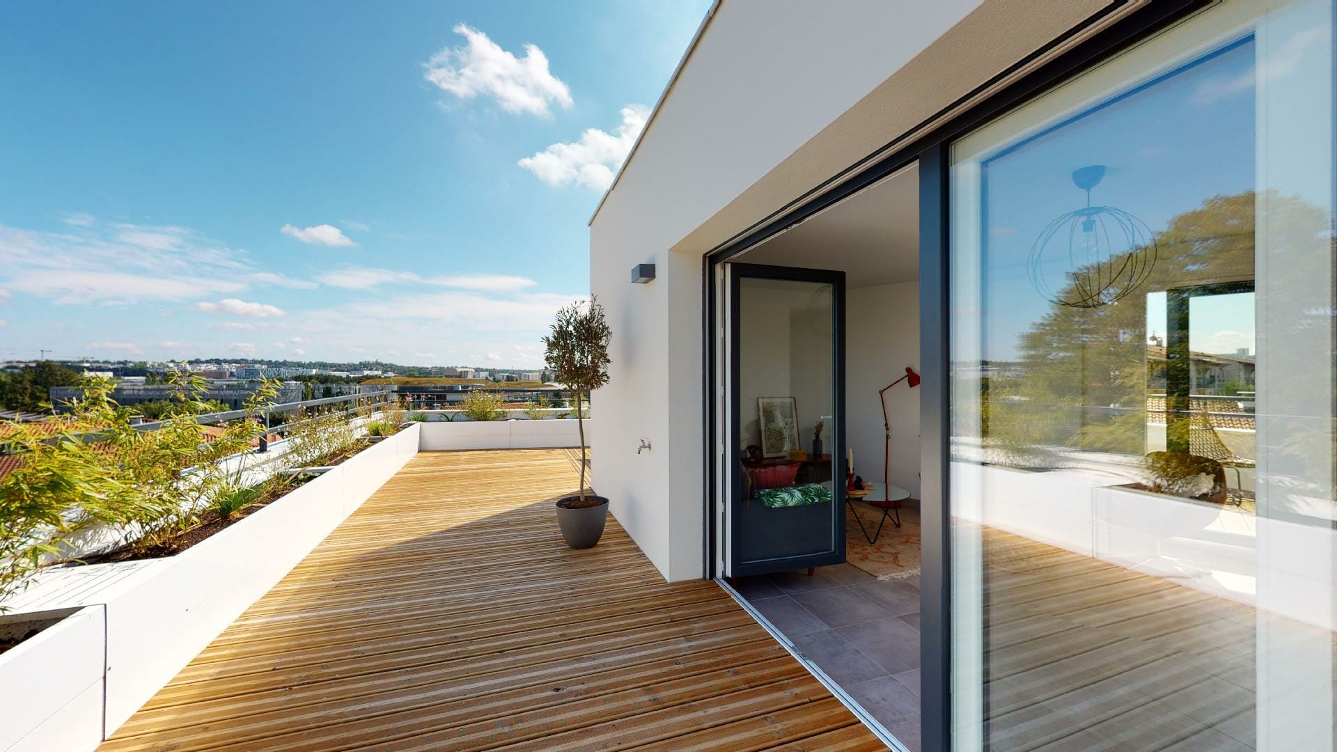 T4-rooftop-de-80m2-Roseraie-Argoulets-Urbanhouse360