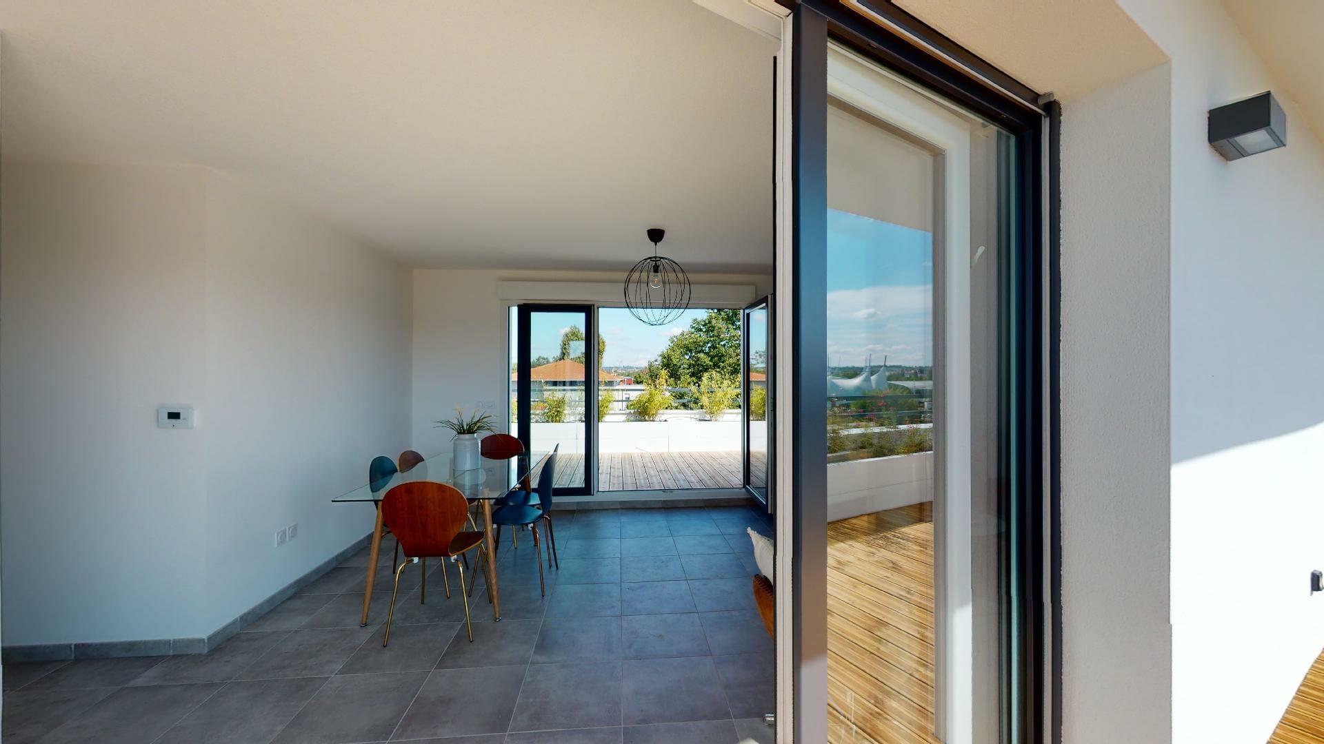 T4-rooftop-de-80m2-Roseraie-Argoulets-Urbanhouse360