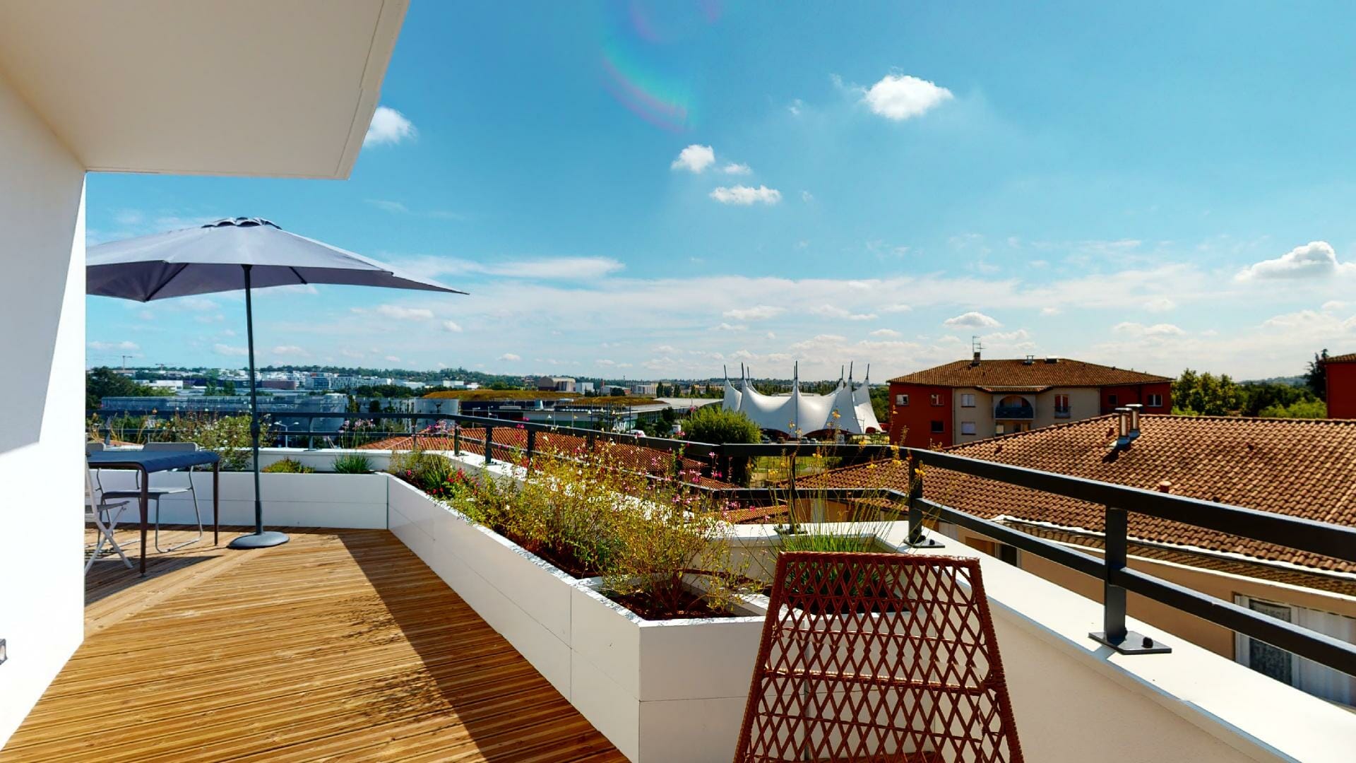 T4-rooftop-de-80m2-Roseraie-Argoulets-Urbanhouse360