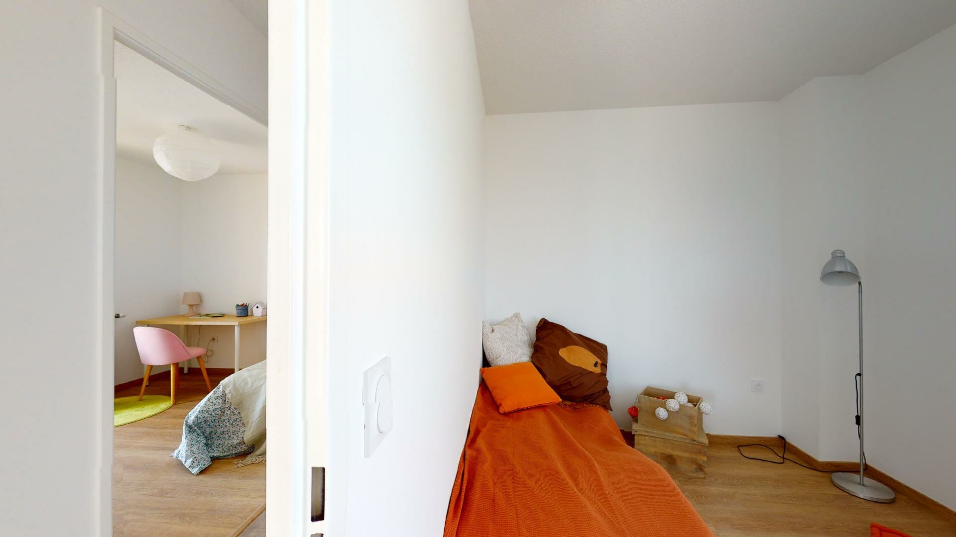 T4-rooftop-de-80m2-Roseraie-Argoulets-Urbanhouse360