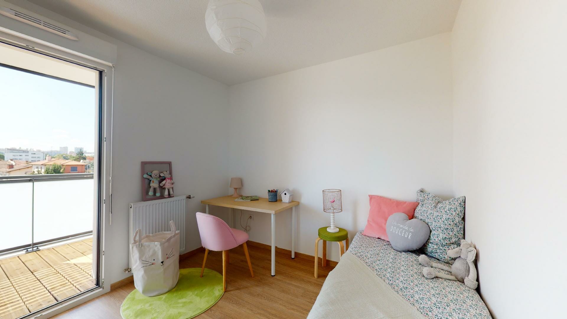 T4-rooftop-de-80m2-Roseraie-Argoulets-Urbanhouse360