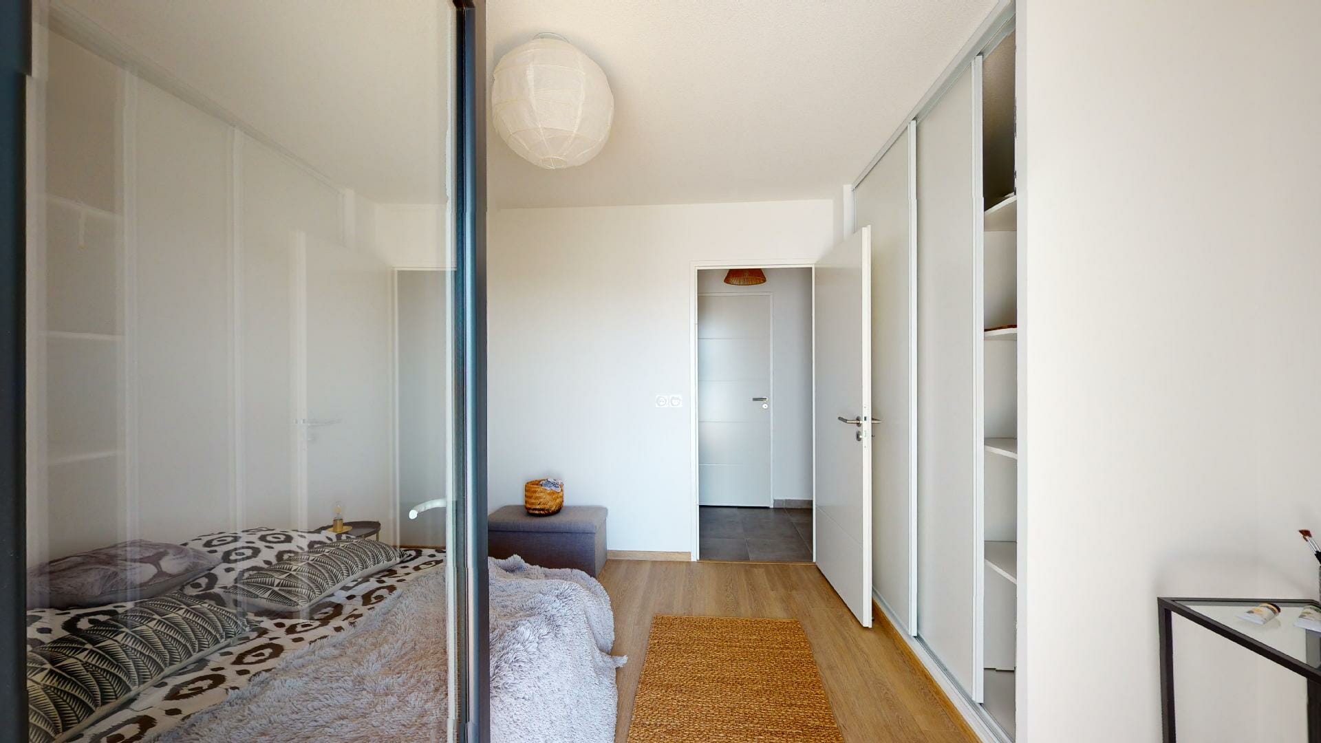 T4-rooftop-de-80m2-Roseraie-Argoulets-Urbanhouse360