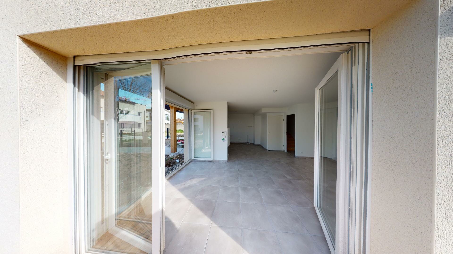 Villa neuve rue résidentielle du 31200