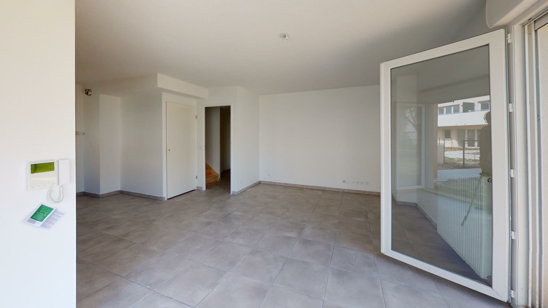 Villa neuve rue résidentielle du 31200