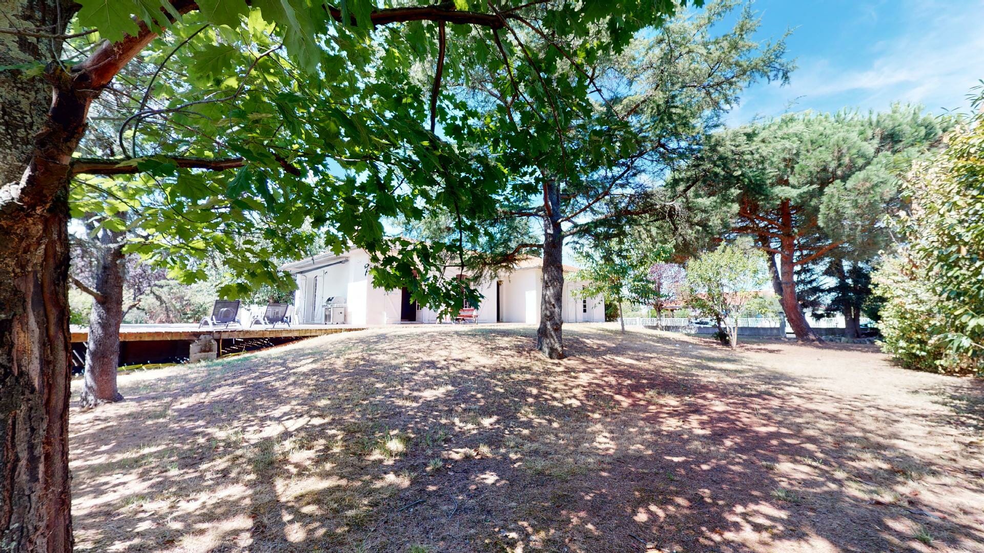 Le-Mas-d-Aussonne-Urbanhouse360