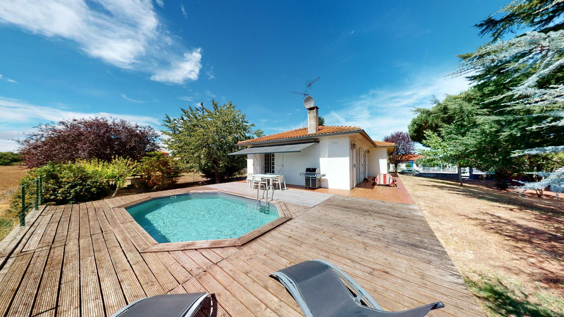 Le-Mas-d-Aussonne-Urbanhouse360