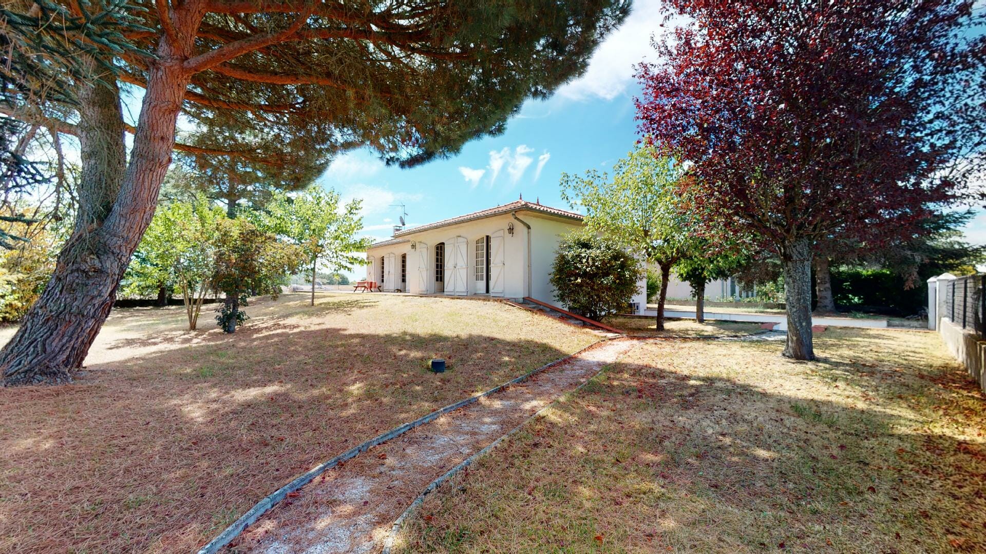 Le-Mas-d-Aussonne-Urbanhouse360