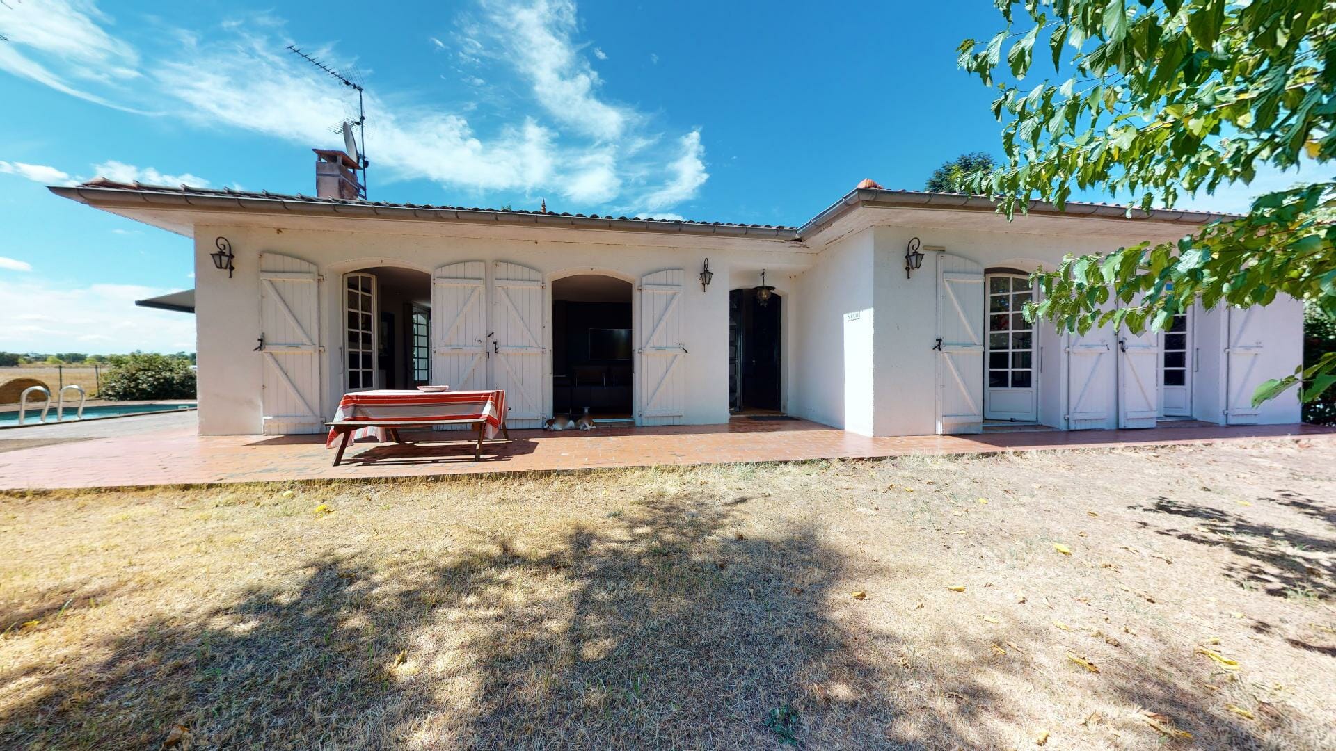 Le-Mas-d-Aussonne-Urbanhouse360