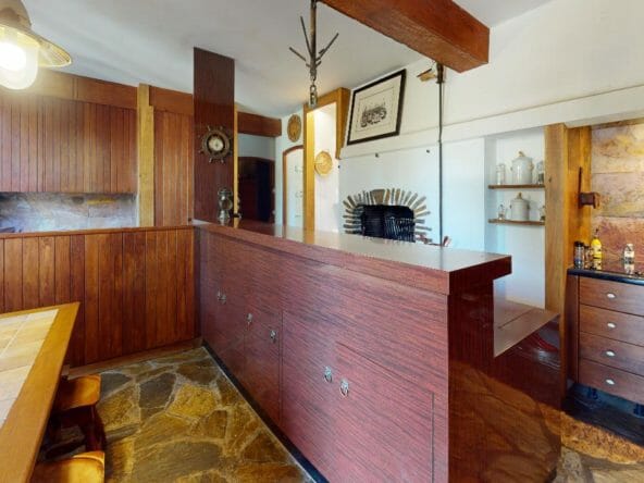 Le-Manoir-de-Plantaurel-Kitchen