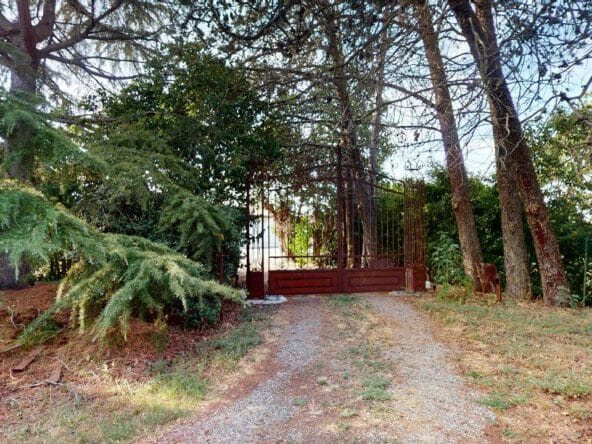 Le-Manoir-de-Plantaurel-portail