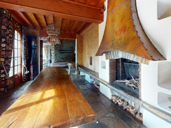 Le-Manoir-de-Plantaurel-salleamanger(1)