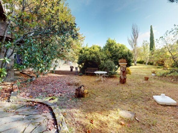 Manoir-PLANTAUREL-JardinArriere