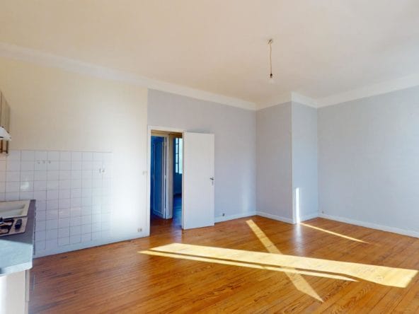 T3-Ville-Lumineuse-fonddevant