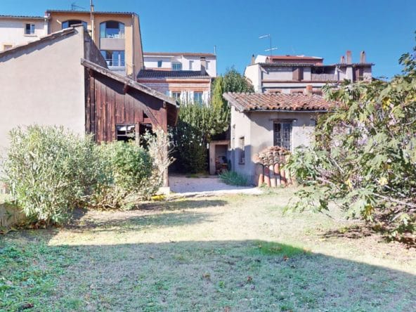 Elegance-LumiereGaronne-jardinfond2