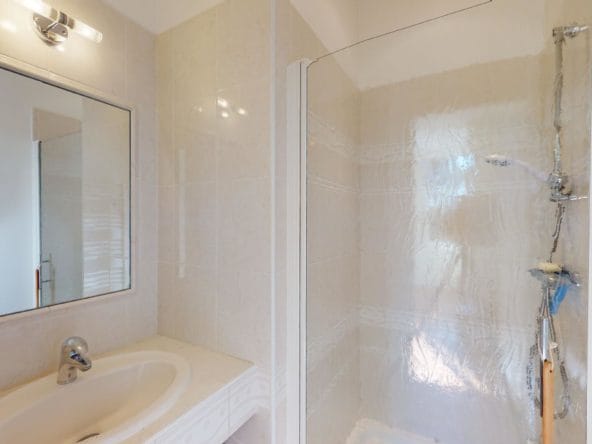 Elegance-LumiereGaronne-sdesuite