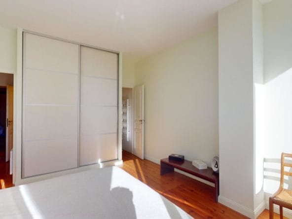 Elegance-LumiereGaronne-suiteangle2