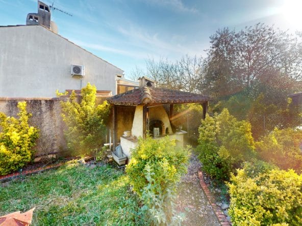Maison-piscine-Castelginest-Balcony 1