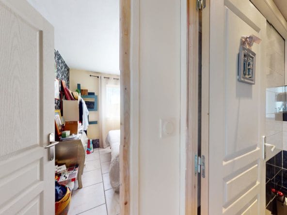 Maison-piscine-Castelginest-couloir9