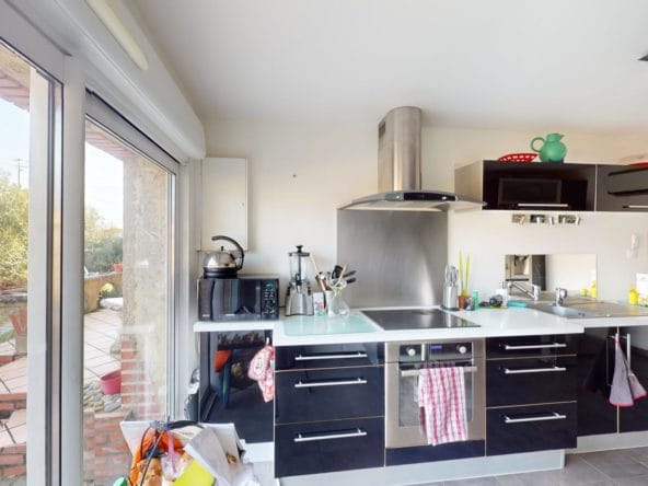 Maison-piscine-Castelginest-cuisine-805