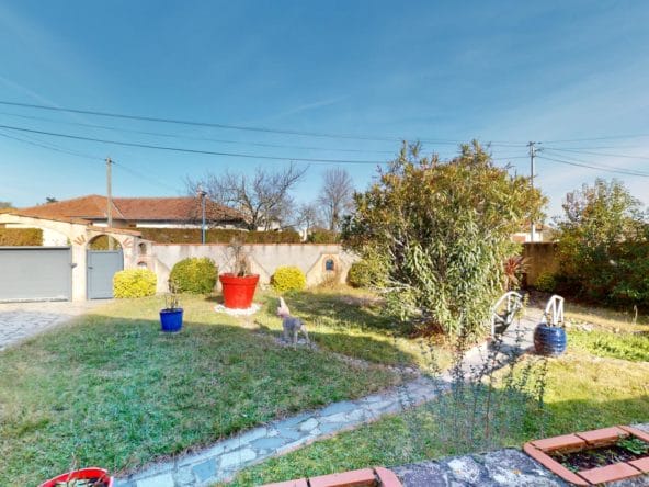 Maison-piscine-Castelginest-jardin-755