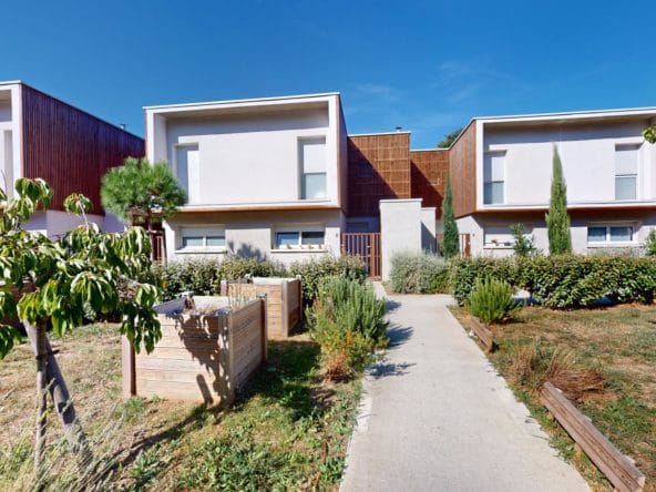 Villa-T4-neuve-Jardin-intime-1042