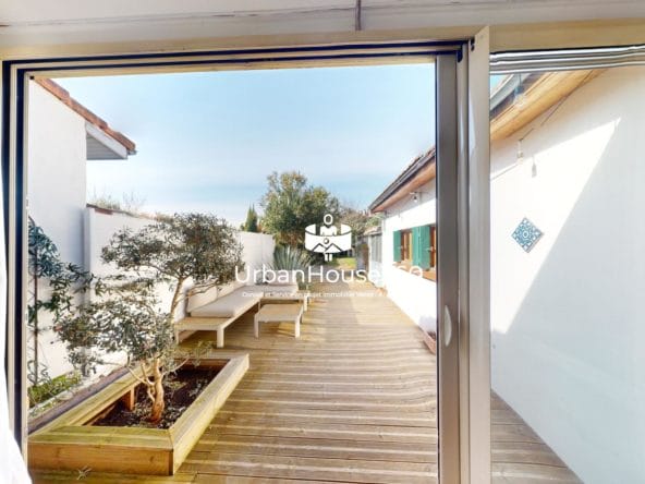 Des-Minimes-a-Flaubert-debaie