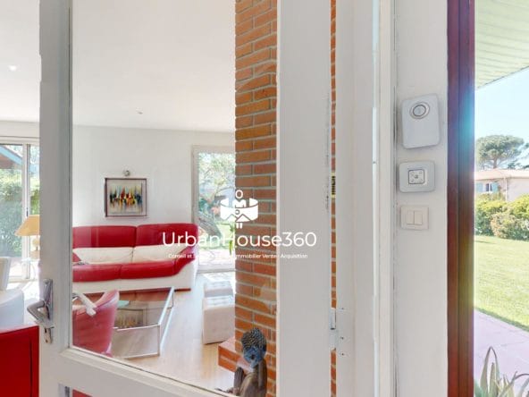 Lumineuse-Villa-Entree-4537