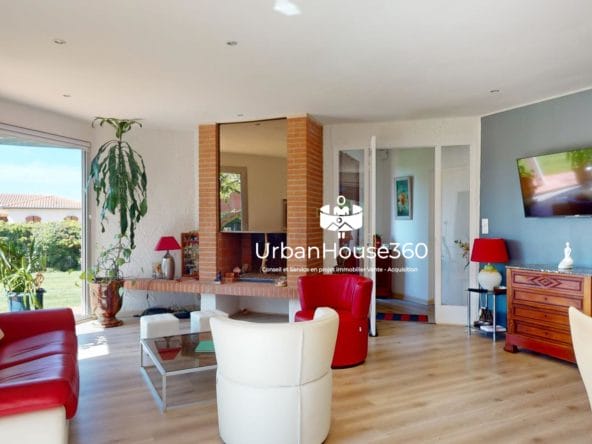 Lumineuse-Villa-chem4face