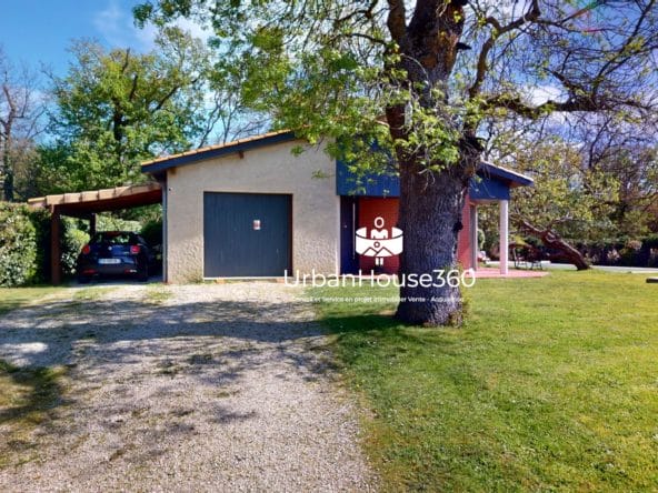 Lumineuse-Villa-portail