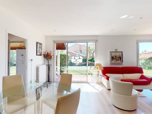 Lumineuse-Villa-sam-045656