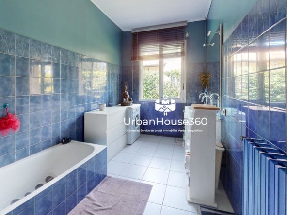 Lumineuse-Villa-sdeBathroom