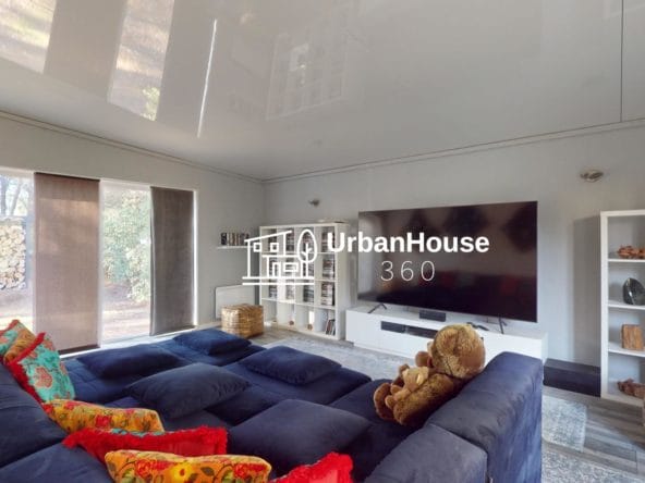 DOMAINE-LA-PINEDE-cinema